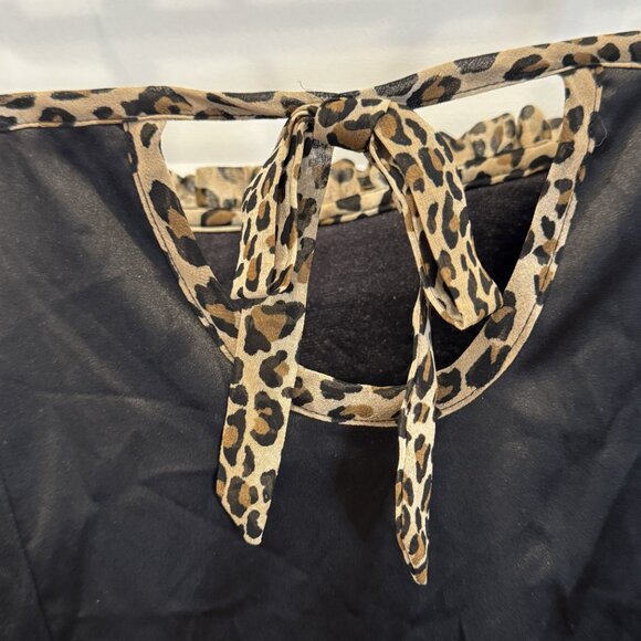 Cacique Black with Leopard Trim RUNS SMALL EUC - Picture 7 of 7